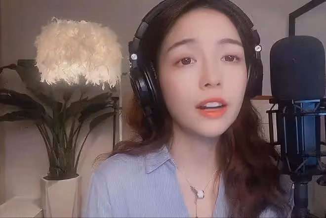 女網紅獅子參加戀綜翻車,被榜一大哥撕開遮羞布,兩人轉帳2000萬
