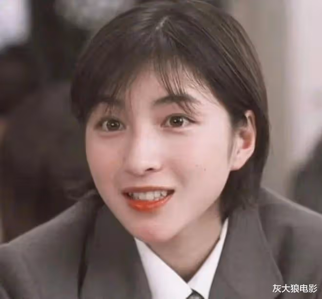 日本熟女影星被爆出軌,對象竟是個胖廚子?