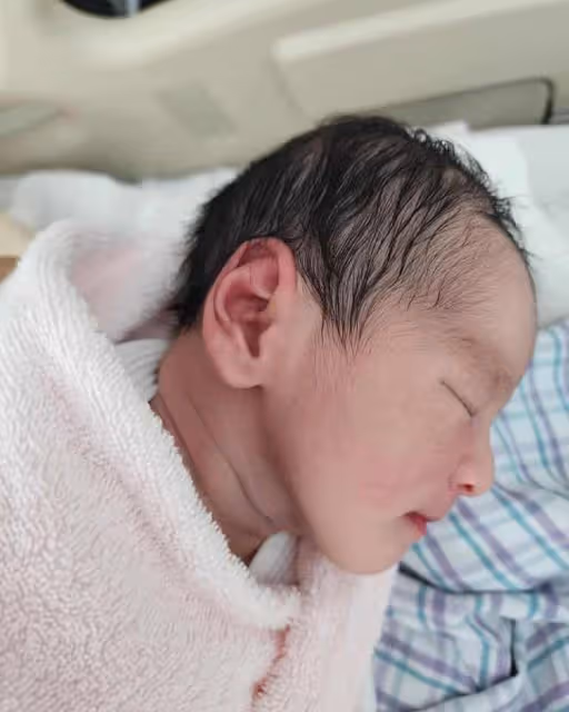 曹雲金前女友宣布產子！分娩過程驚險痛苦，富商老公心疼許下承諾