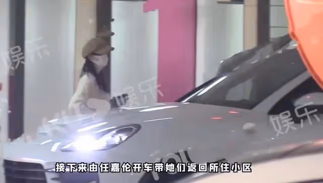 任嘉倫開suv老婆坐副駕駛，這幸福是別人無法享受的