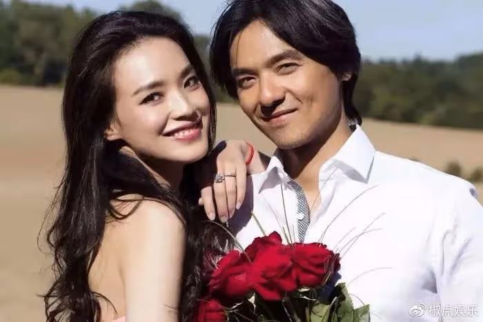 47歲舒淇滿頭白髮，「毀容」近照曝光：結婚7年後，她怎麼變成這樣？