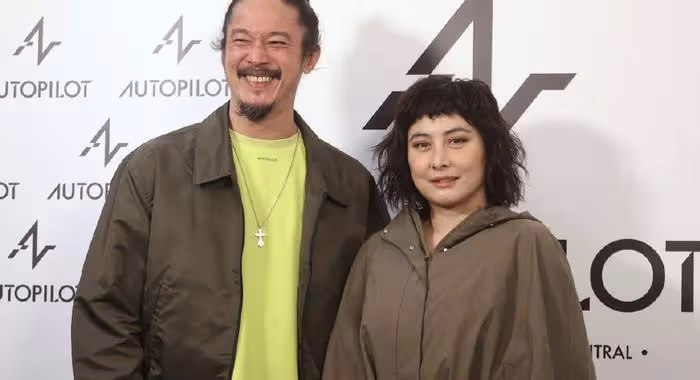 何超儀自曝丈夫患病,病情棘手但不一定會死,曾花千萬為對方治療