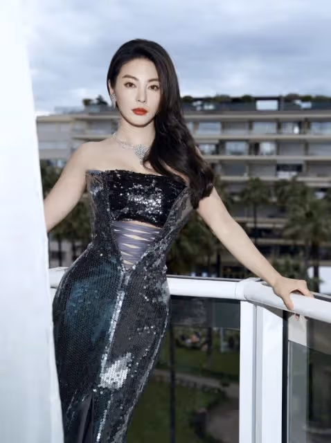 炫富拉仇恨?張雨綺直播言論引爭議,自稱699元買不了一雙襪子
