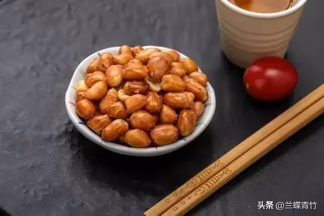 48歲的我，不再每月給母親養老金，母親跟著斷了供弟弟5000元房貸