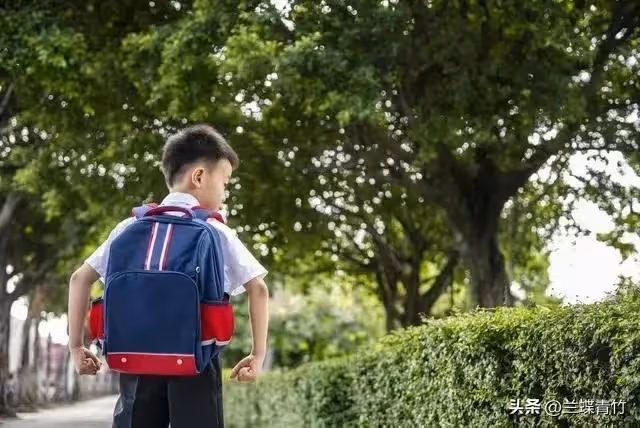 同學買房借我6萬,他拿到錢就把我拉黑,5年後同學登門,我明白了