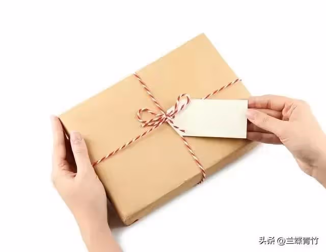 同學買房借我6萬,他拿到錢就把我拉黑,5年後同學登門,我明白了