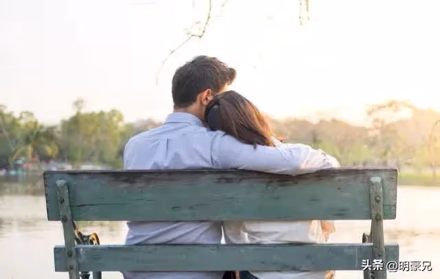 我45歲單身年入30萬,侄兒拚命阻撓我結婚,我一氣之下拉黑了他