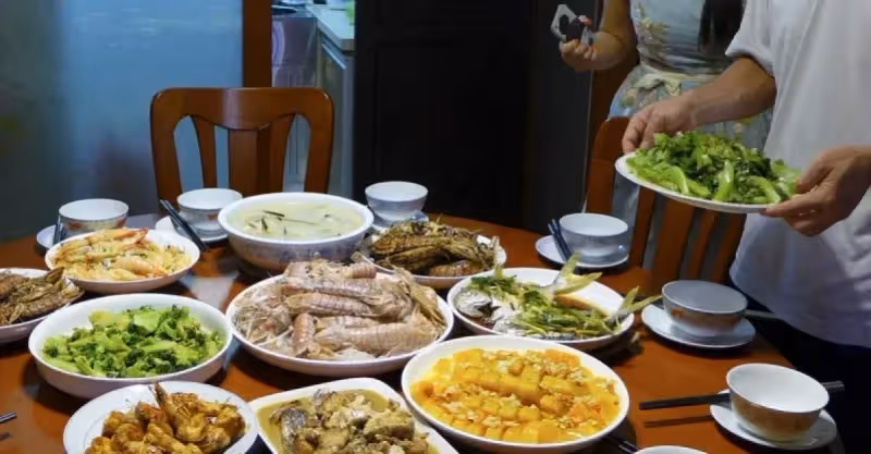 女兒每次回家都拖過飯點才進門，起初我不懂，明白後讓她別再回來！
