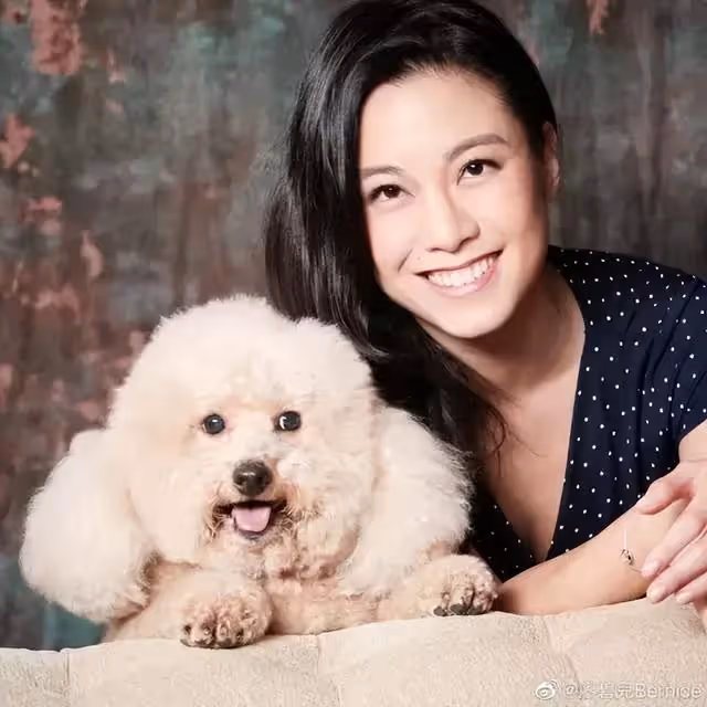 TVB前當家花旦上節目拒認拜金,曾被指一腳踏兩船,狠甩視帝男友