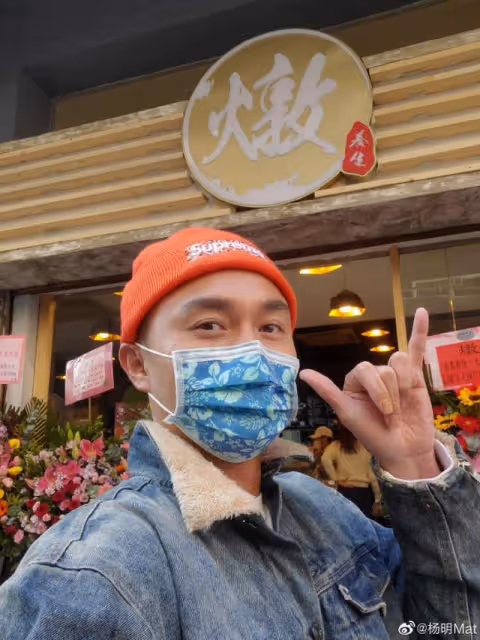 TVB小生多家燉湯店全部結業!女友稱已沒錢投資,二人新劇中合體