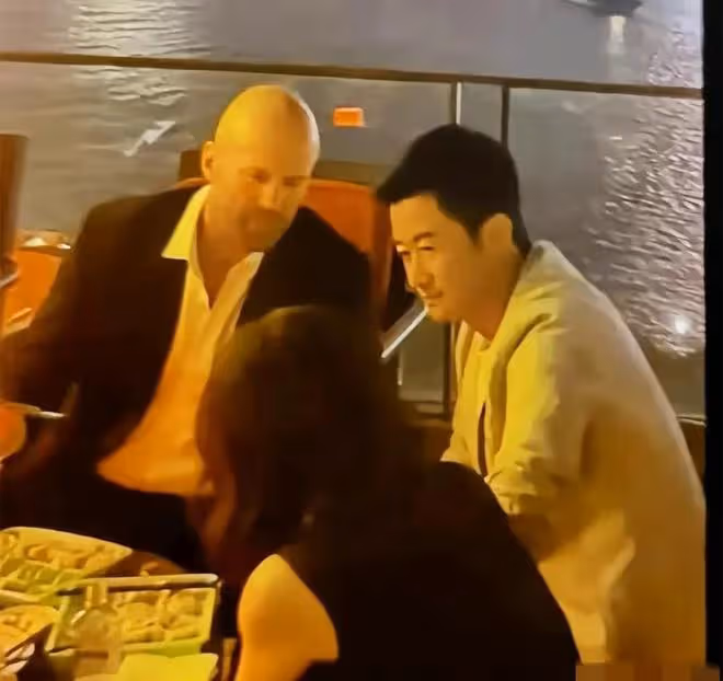 吳京:請傑森斯坦森吃百元水餃被嘲,此前新片發布會上被指不穩重