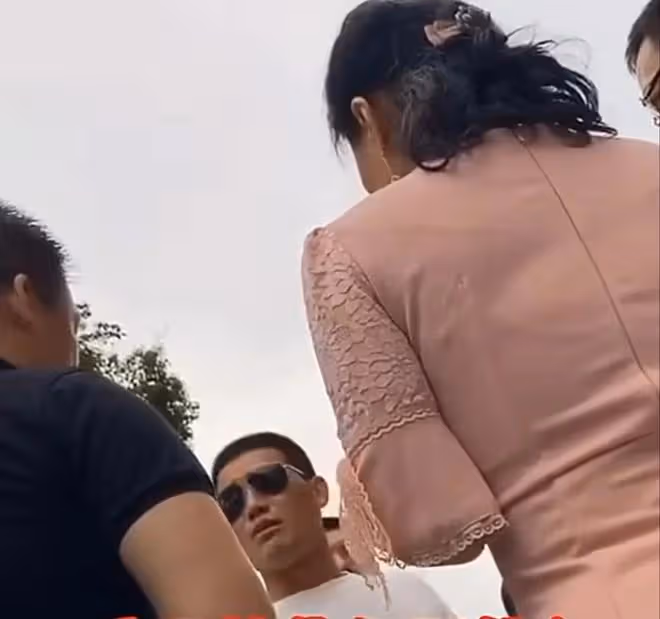 演員嘎子:帶老婆參加2023年微博之夜,被主辦方告知網紅不許入內