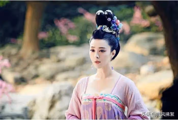 這8位「微胖」女星的身材才是曲線美,性感又火辣