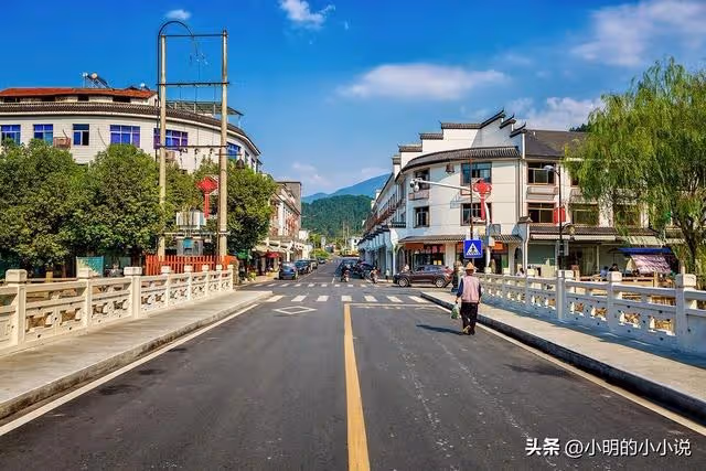 真實故事:我爸52歲帶著鄰居私奔了，我支持他，我媽狠狠地打了我