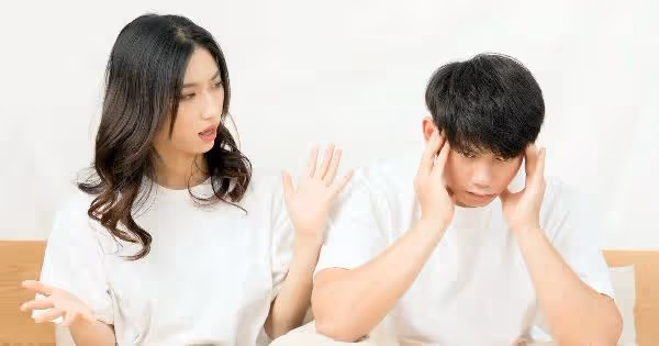 男友「耳屎堵住、牙齒長黑垢」！女忍一年還沒分手：難以接受他靠近我