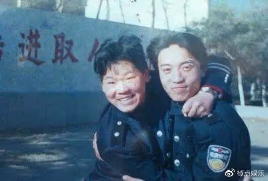 岳雲鵬再惹熱議!逐漸淪為「綜藝混子」,他再不清醒就晚了