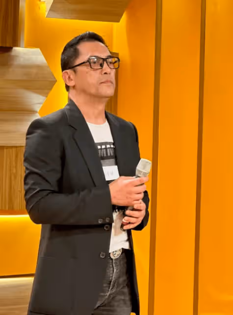 呂良偉弟弟參賽《中年好聲音2》！女兒選過美、TVB跑過龍套！