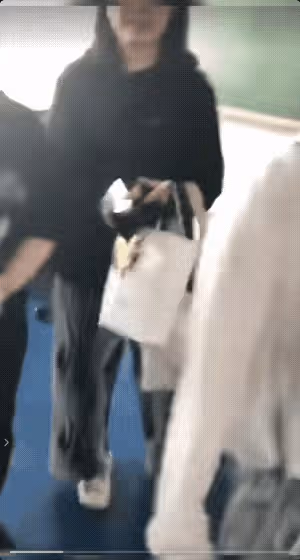 升級!北京政法學院女生霸凌辱罵處罰不公,網友實名舉報至國務院