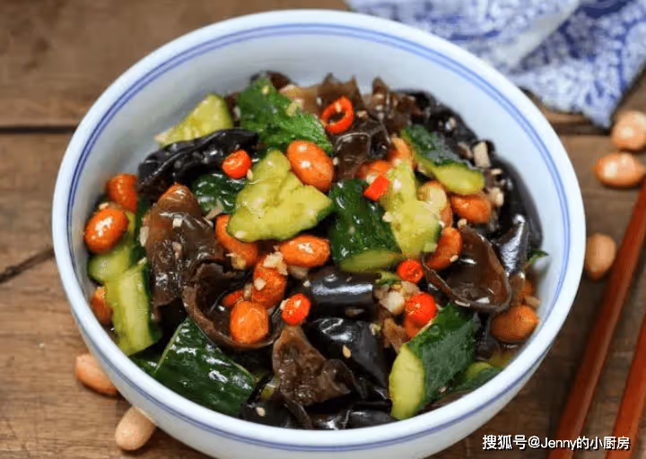 4道夏季爽口涼拌菜,營養開胃不油膩,每天換著吃,不怕沒食慾