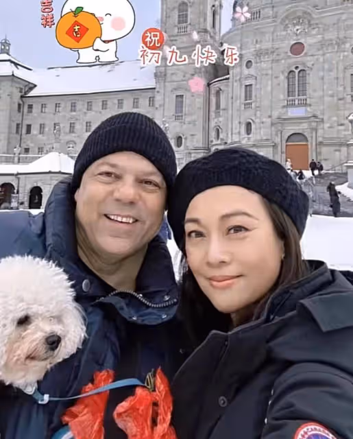 史可跟洋老公單獨約會!化淡妝還那麼美,男子皺紋橫生老成爺爺輩