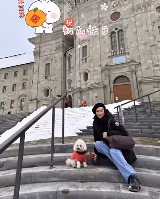 史可跟洋老公單獨約會!化淡妝還那麼美,男子皺紋橫生老成爺爺輩