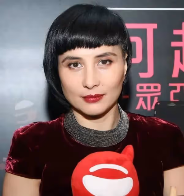 賭王女婿陳子聰患重病,內出血昏迷20多天,術後癱瘓已超兩月