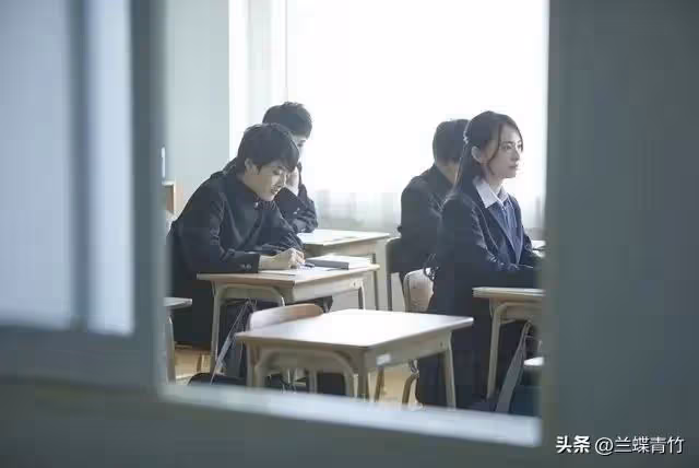 同學買房借我6萬,他拿到錢就把我拉黑,5年後同學登門,我明白了!