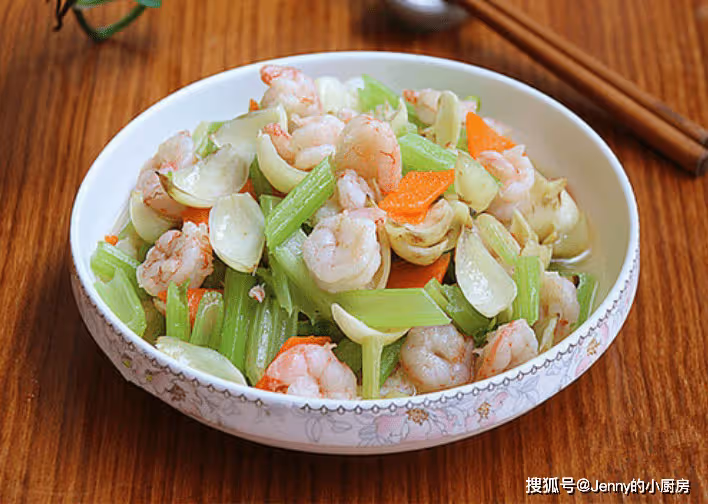 夏天想吃肉,建議吃這5道葷菜,解饞開胃不油膩,百吃不厭