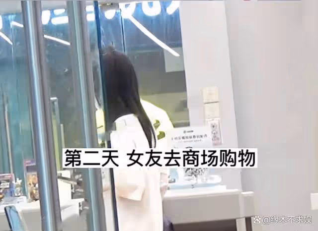 24歲宋威龍戀情曝光!女方被扒背景深厚,兩位女星受戀情牽連