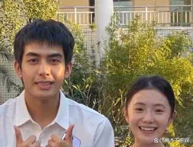 24歲宋威龍戀情曝光!女方被扒背景深厚,兩位女星受戀情牽連