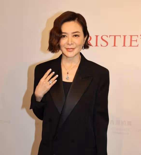 關之琳生活聚會照公開,一群姐妹都很會保養,名媛邱李茂琪露面