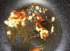 好吃到舔盤的肥牛金針菇卷