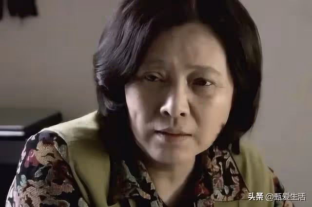 我坐三個小時車去給孫子過生日,進門看到飯菜後愣了,摔門就走!