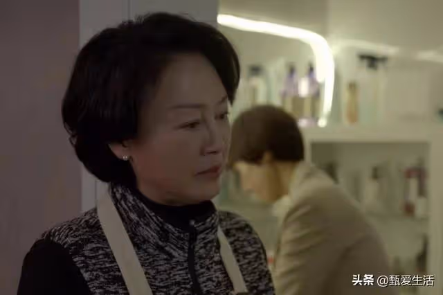 我坐三個小時車去給孫子過生日,進門看到飯菜後愣了,摔門就走!