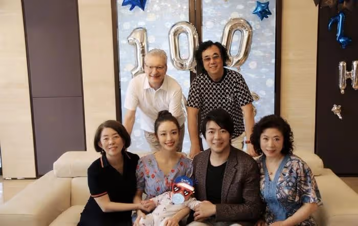 郎朗曬全家福慶40歲生日，與德國岳父罕見同框，2歲兒子長得好高