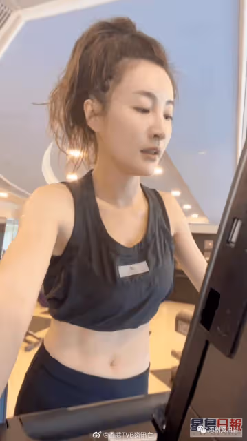 林夏薇開劇沒偷懶操Fit曬纖腰!岑麗香化身最靚美人魚