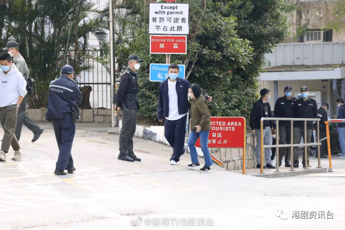 TVB不上進男星做蠢男挽形象?跟富貴女友拍處境劇求入屋機會