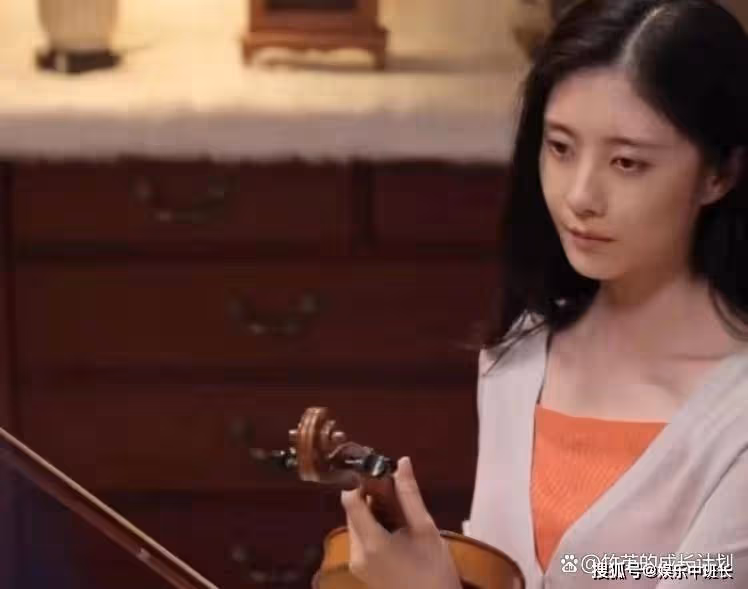 《夢中的那片海》強勢婆婆,懦弱丈夫,賀紅玲才懂豪門兒媳不好當