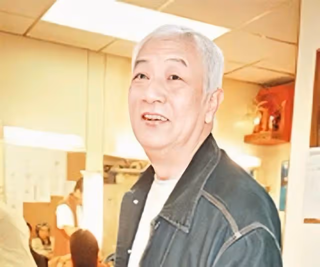 突傳死訊!香港知名老戲骨離世,遭親生女兒拒認,晚年長住養老院
