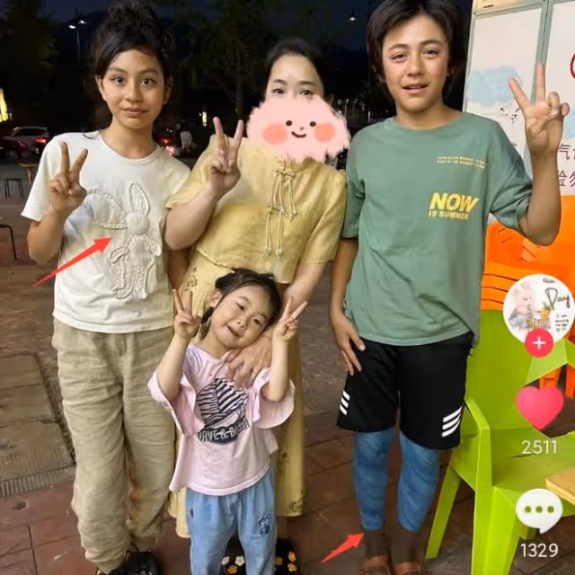 劉燁兒女被偶遇,諾一發福、穿著奇異,11歲霓娜被贊像Angelababy