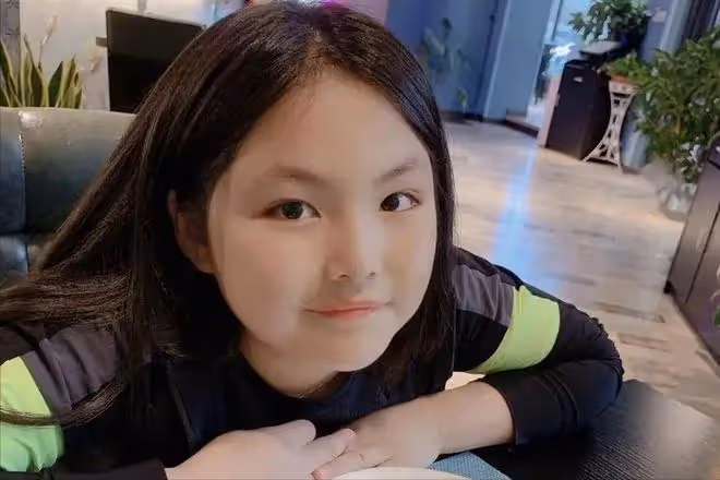 劉燁兒女被偶遇,諾一發福、穿著奇異,11歲霓娜被贊像Angelababy