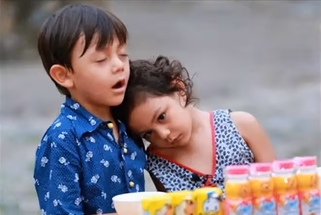 劉燁兒女被偶遇,諾一發福、穿著奇異,11歲霓娜被贊像Angelababy
