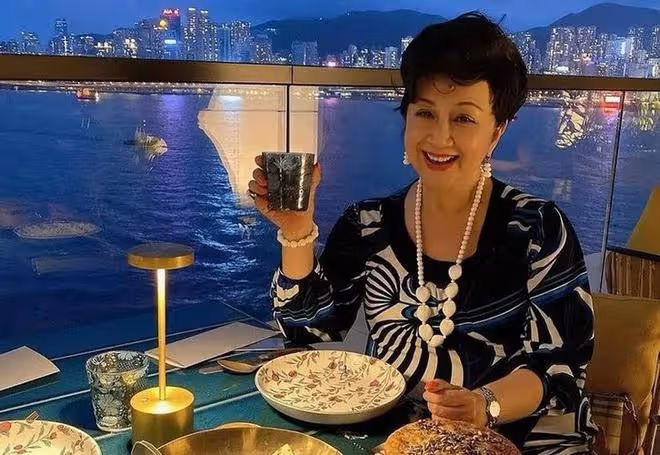 88歲老戲骨養老院孤獨去世!遭演員女兒拒絕相認,最後露面精神佳