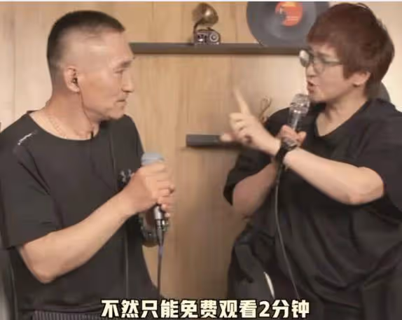 柯以敏言論再惹爭議,稱自己的唱功比那英好,網友:自信過頭