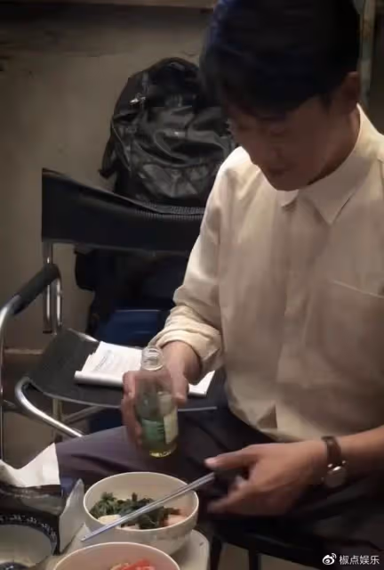 佟大為近況堪憂！妻管嚴常年吃水煮菜，連吃肉都不敢想，令人髮指