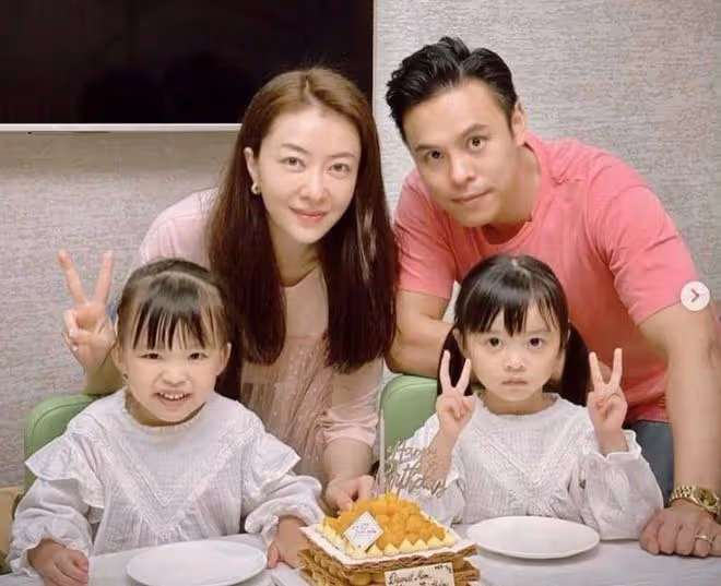 熊黛林公開發火!自曝被「最親的人」出賣,富豪老公和Baby躺槍
