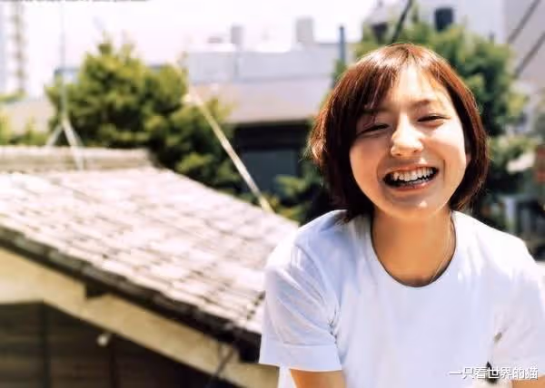 慈善公益和演藝事業齊頭並進,多才多藝的金牛座女神廣末涼子