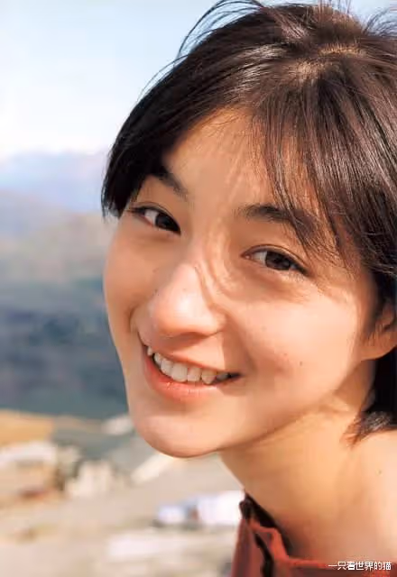慈善公益和演藝事業齊頭並進,多才多藝的金牛座女神廣末涼子