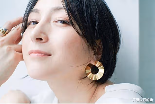 慈善公益和演藝事業齊頭並進,多才多藝的金牛座女神廣末涼子