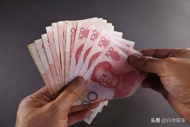 堂哥借給我30萬急用,還錢時為利息撕破臉!堂嫂一句話讓親情破裂